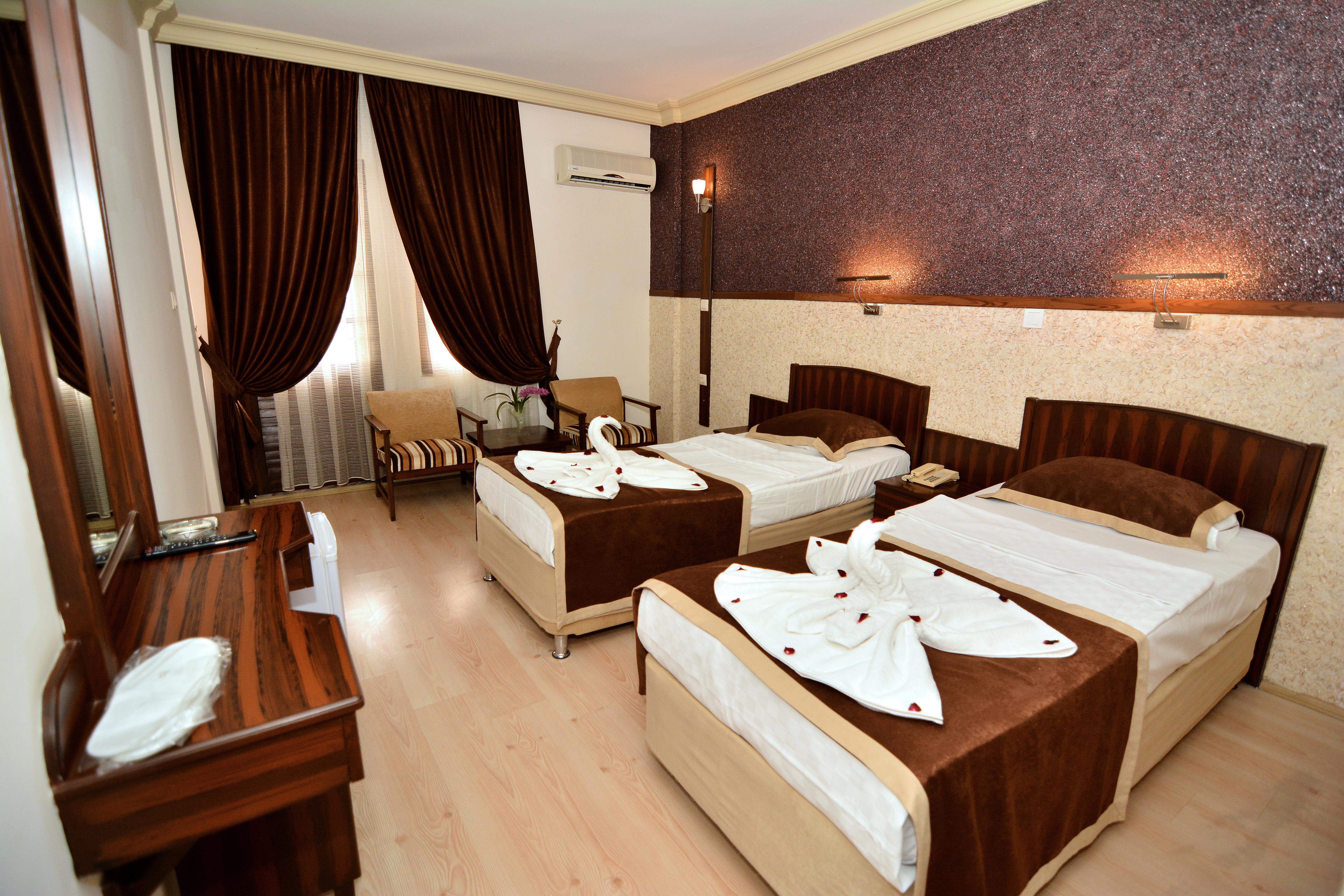 Arsi sweet suit hotel. Arsi Hotel 4*. Анталья отели и вид на окрестности. Arsi Hotel.